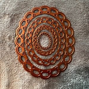 Die Cut Circle Frames